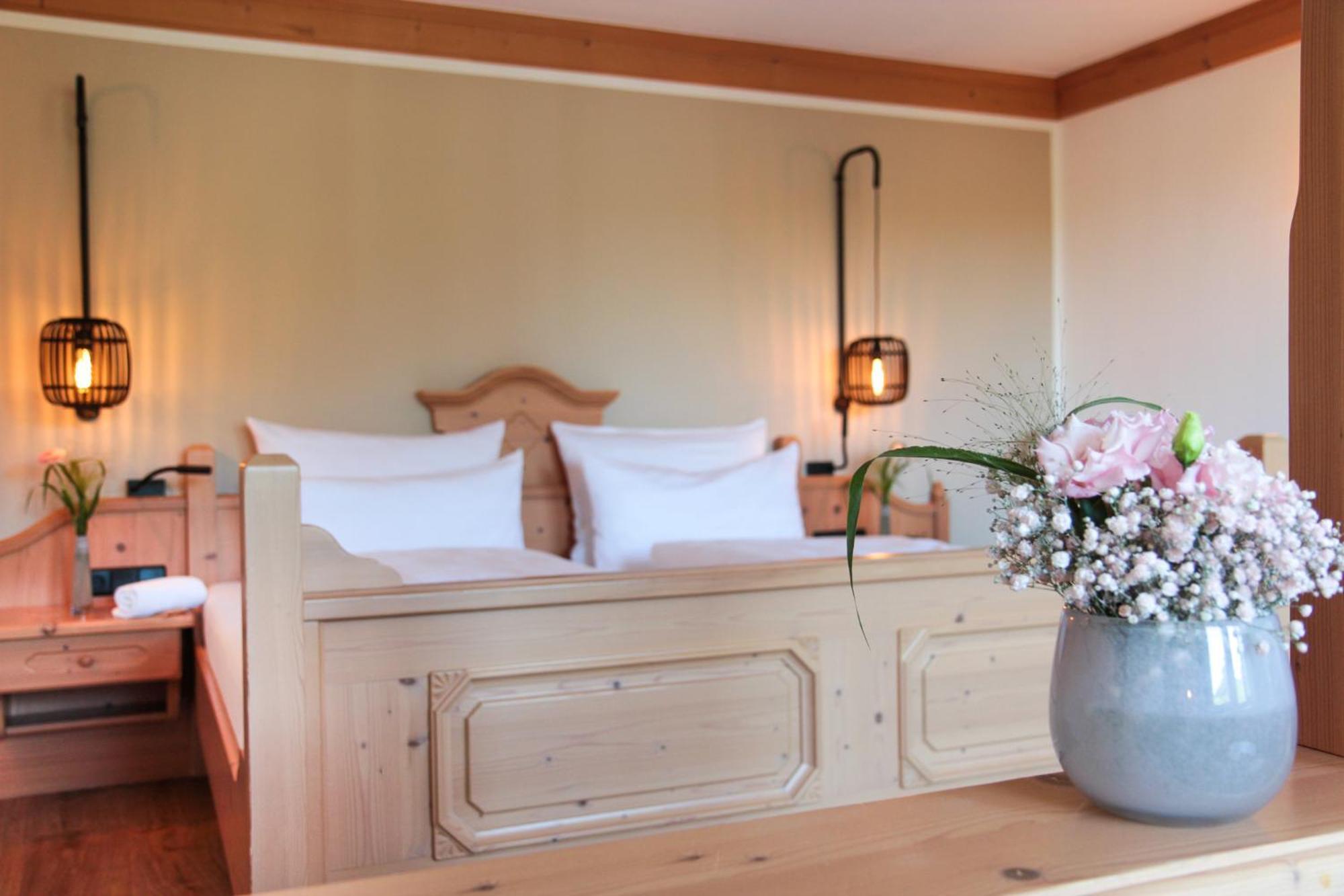 Hotel Leinsweiler Hof Extérieur photo